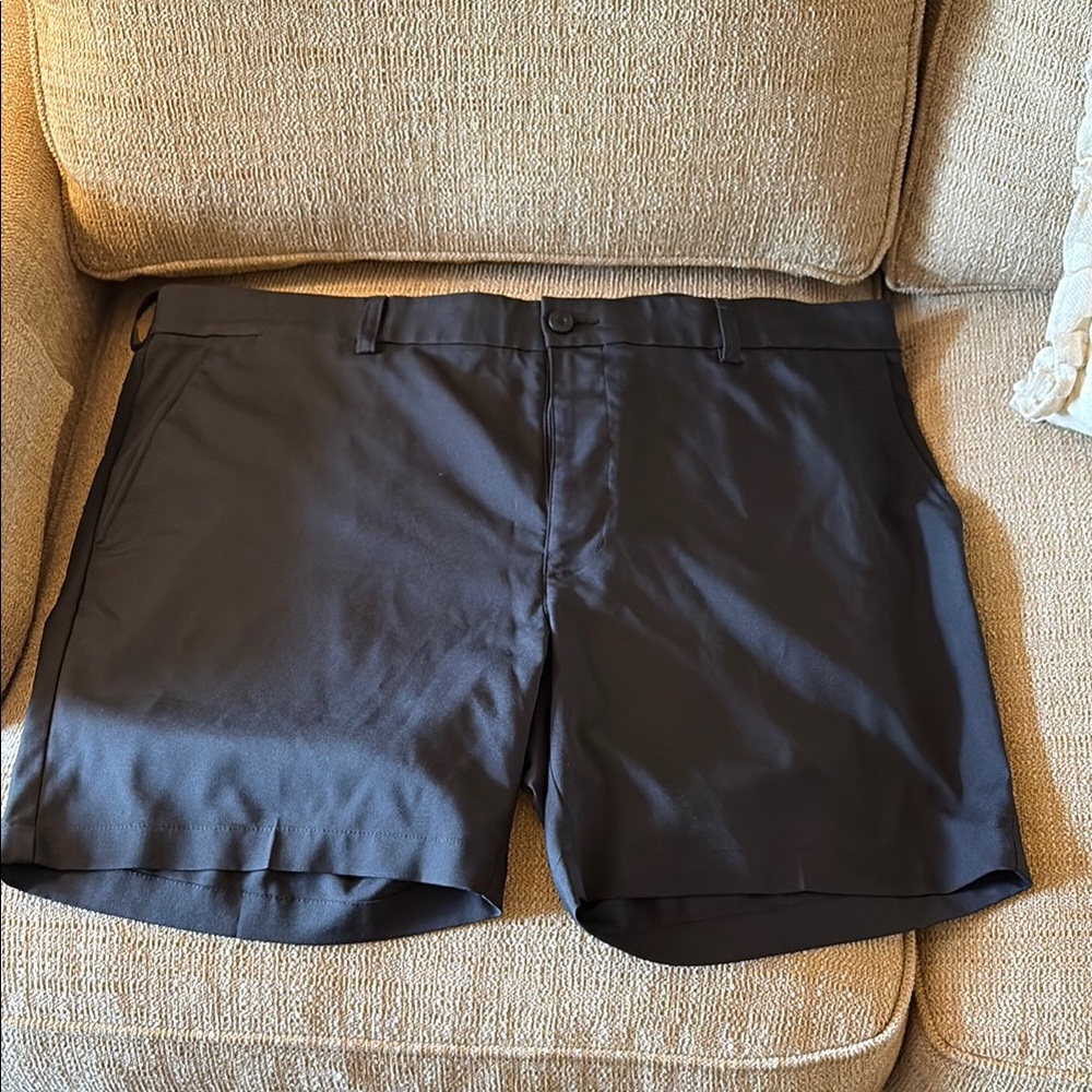Roundtree & Yorke Black Flat Front Shorts Relaxed Fit
